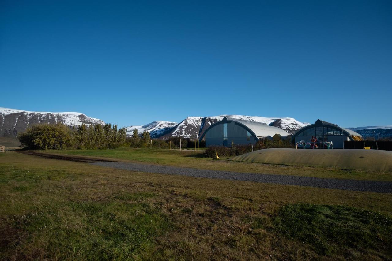 The Guesthouse By The Fjord Thingeyri エクステリア 写真